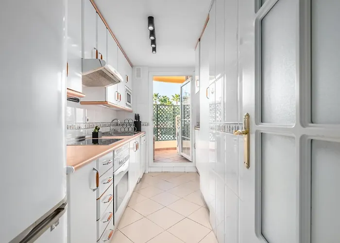 Beautiful 2 Bed With Amazing Views - Rdr203 Μαρμπέλλα